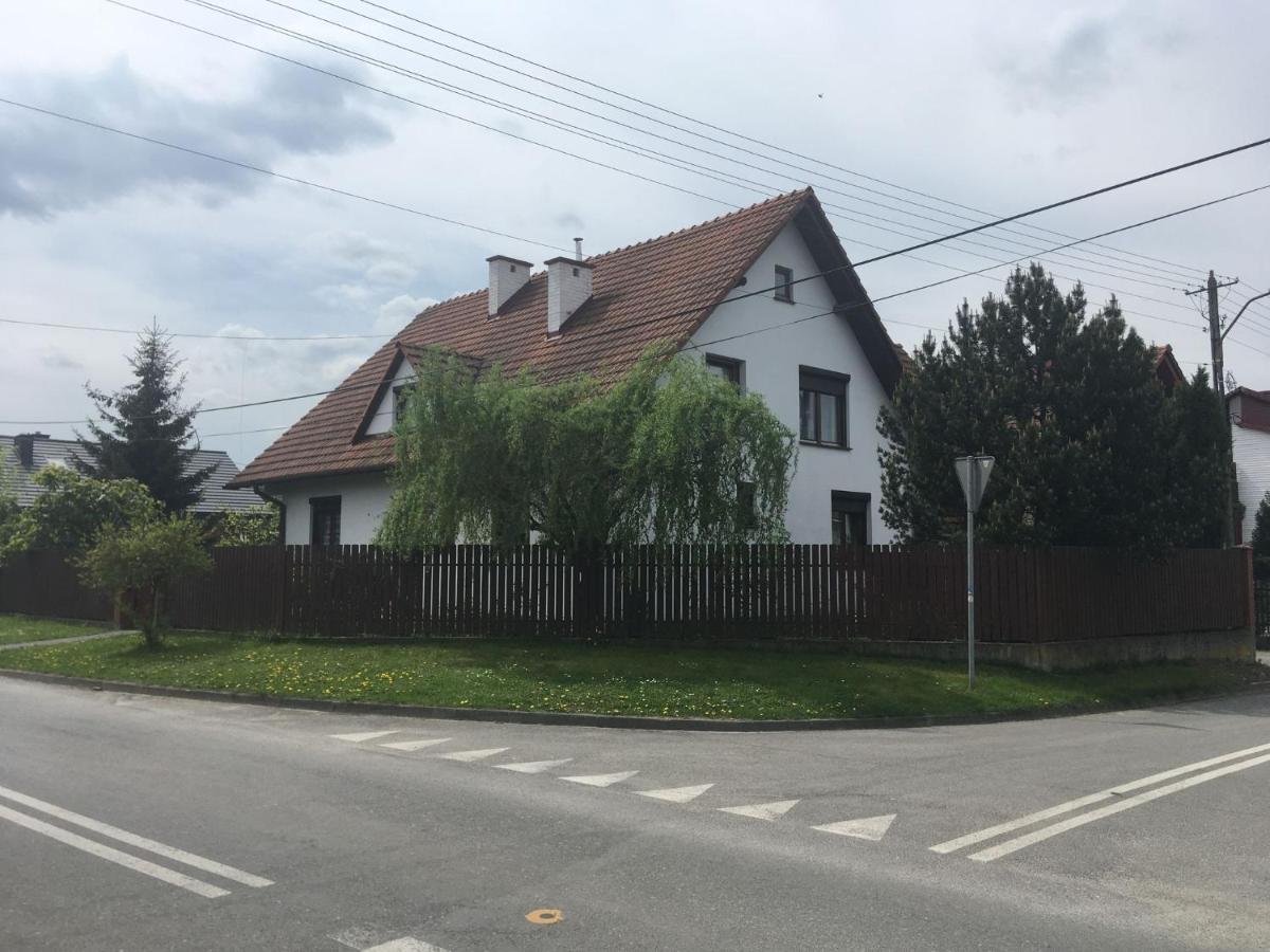 Holiday Home In Dobczyce Lesser With Terrace Zewnętrze zdjęcie